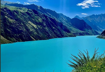 昭苏玉湖景区第 3 张图片