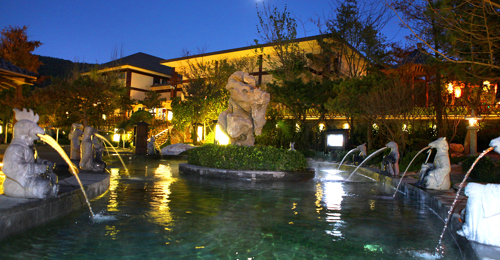 2人包车金石滩 黄金海岸 唐风温泉一日游