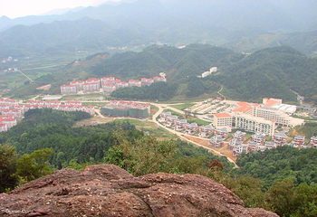 西海龙山景区第 9 张图片