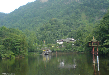 翠月湖第 3 张图片