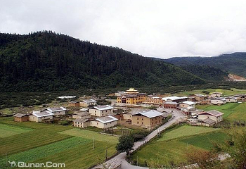 霞给藏族文化村第 4 张图片