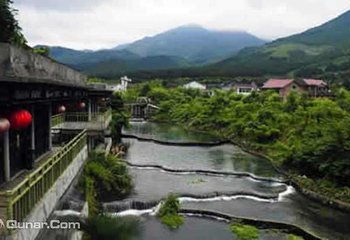 红岩第 2 张图片