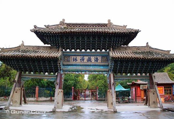 罗什寺塔第 2 张图片