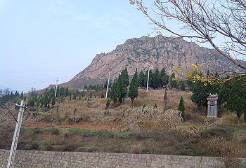 凤冠山风景区第 2 张图片