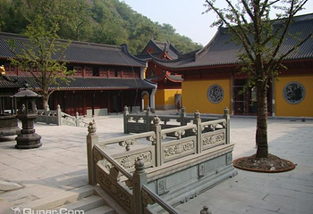 南岩山第 1 张图片