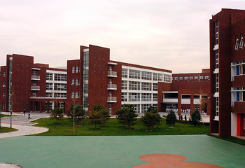 北京外国语大学第 3 张图片