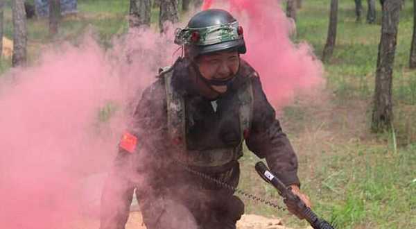 赤峰狼牙户外拓展俱乐部