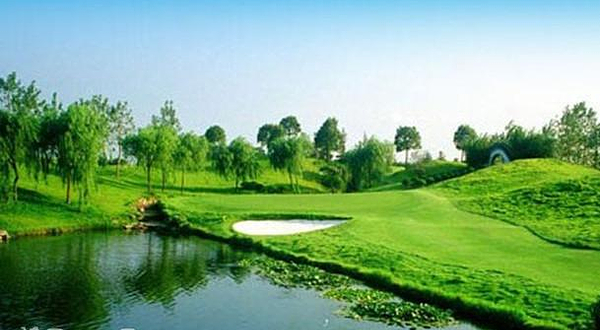 银涛高尔夫球会