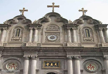烂泥菁天主教堂第 3 张图片