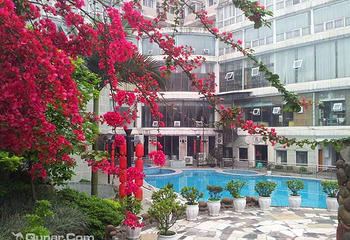 华馨温泉酒店第 3 张图片