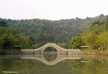 宝锭山景区第 3 张图片