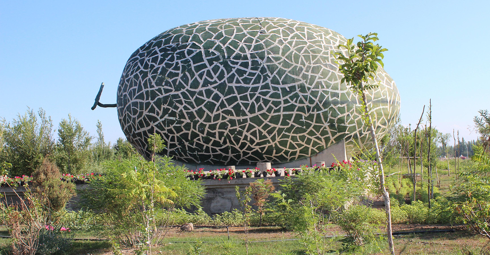 包含景点: 哈密市哈密瓜园 去哪儿价                  暂无