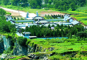 芒砀山旅游区刘邦斩蛇处第 16 张图片