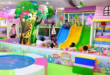 乐悠游儿童乐园（福永店）第 1 张图片