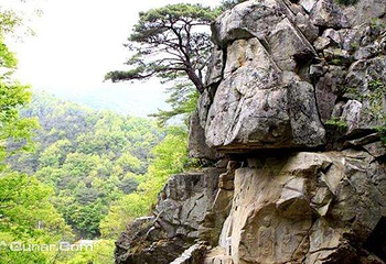 瑞山磨崖三尊佛像第 3 张图片