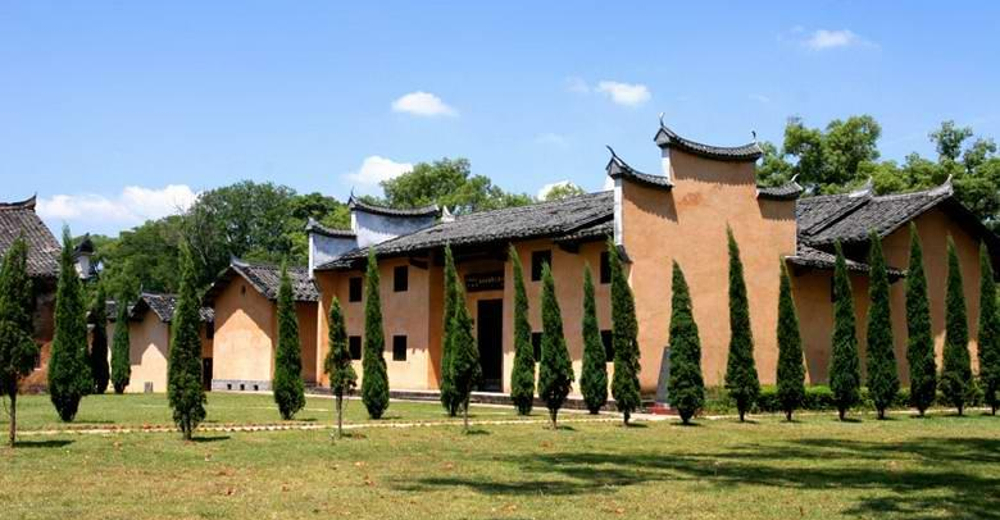 包含景点: 叶坪革命遗址 二苏大景区 瑞金红井 苏维埃纪念园 共和国