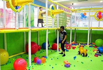 乐悠游儿童乐园（福永店）第 3 张图片