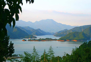 仙宫湖第 5 张图片