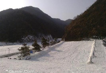 王屋山滑雪场第 3 张图片