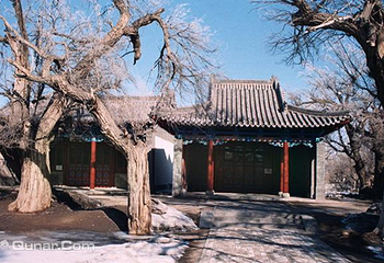 东地大庙第 3 张图片