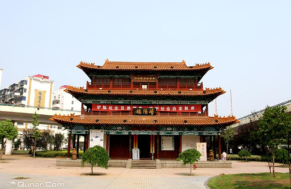 庐山三叠泉瀑布 浔阳楼 黔龙大观园 锁江楼一日游(赠128元特产)(上门