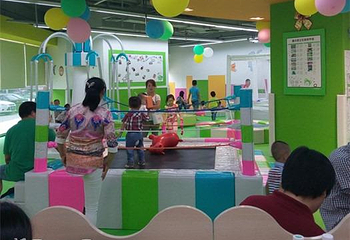 孩子王（广益路店）第 1 张图片