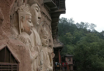 麦积山风景名胜区第 3 张图片