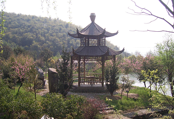 安吉余村荷花山峡谷漂流第 5 张图片