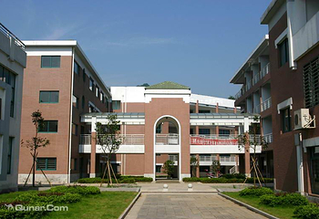 湖南大学第 14 张图片
