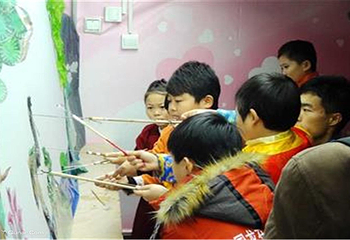 济南芙蓉街袖珍人影戏馆第 1 张图片
