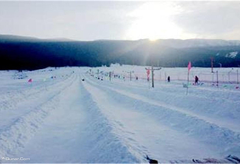 松树塘滑雪场第 4 张图片
