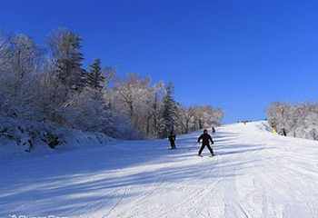 山外山滑雪场第 5 张图片