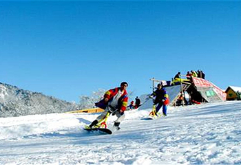 五老峰滑雪场第 4 张图片