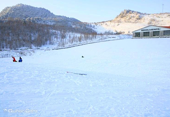 神农架国际滑雪场第 6 张图片
