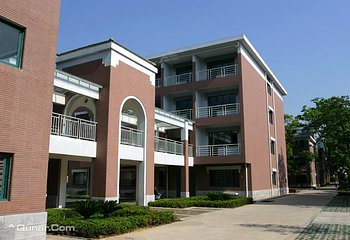湖南大学第 15 张图片