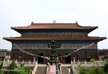 大乘玉佛寺第 2 张图片