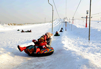 西湖滑雪场第 3 张图片