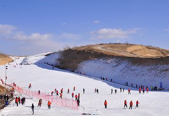 道谷南山滑雪场第 13 张图片