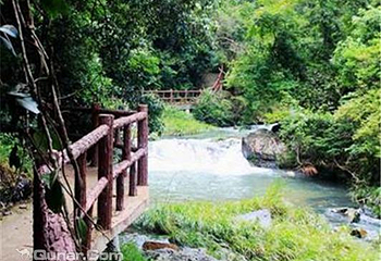 宝莲山风景区第 3 张图片