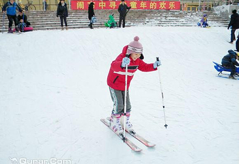 大连迷你雪魔方嬉雪乐园第 3 张图片