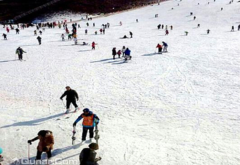 金沙湖滑雪场第 3 张图片