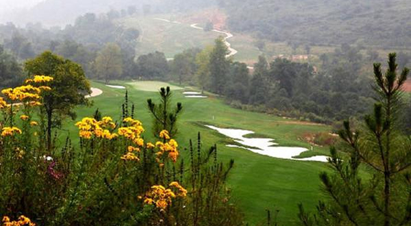 山西吕梁山国际高尔夫俱乐部