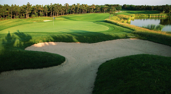 松涛高尔夫俱乐部