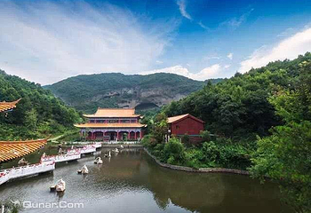 大别山石窟第 6 张图片