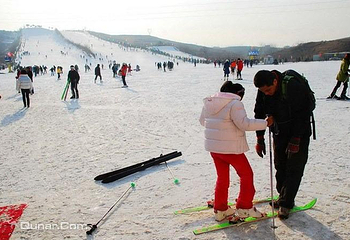 安阳龙安国际滑雪场第 8 张图片