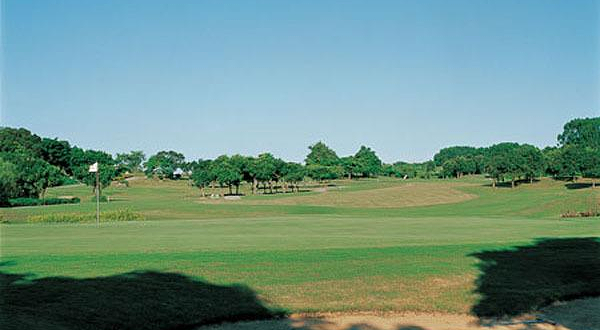 东方(青岛)高尔夫俱乐部