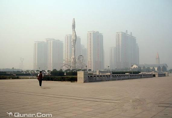 高新区火炬广场（卓达星辰商业广场）第 4 张图片