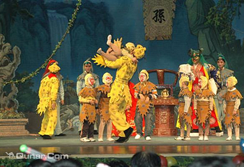 四方剧院第 4 张图片