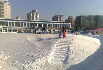 北京工体翻斗乐儿童滑雪场第 4 张图片