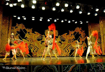 上海东方明珠演艺剧场第 3 张图片